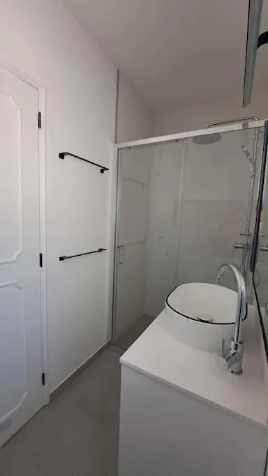 בית נופש 5 Bedroom Beach House In Luz, Lagos