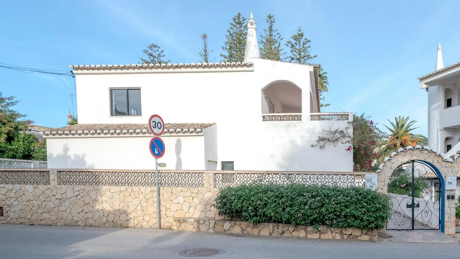 5 Bedroom Beach House In Luz, Lagos בית נופש Senhora da Luz