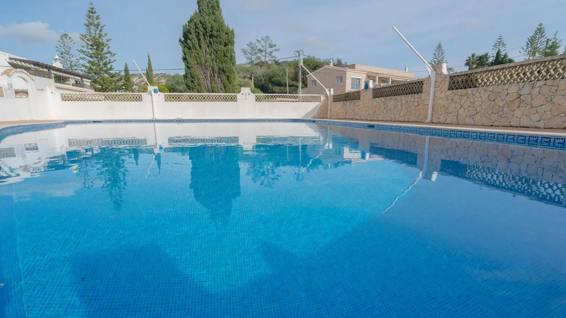 5 Bedroom Beach House In Luz, Lagos